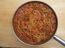 Pete's Recipe Book-oxo-spaghetti-bolonase-small-.jpg